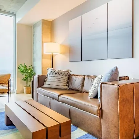 New Stylish Natiivo I Modern 1-Br Apt In Austin
